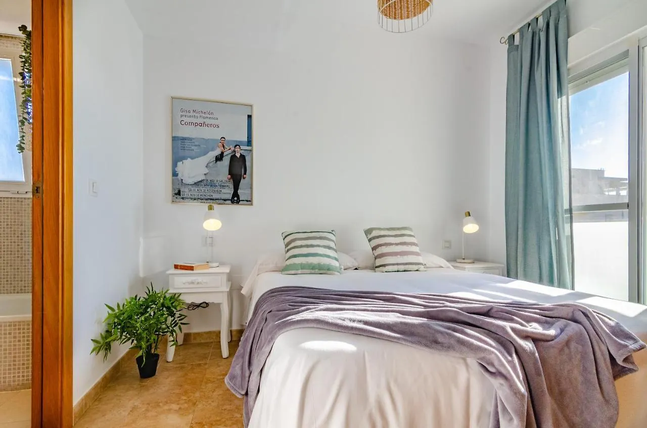 Apartment Wintowinrentals Perfect Location And Sea View. Rincon de la Victoria Spain
