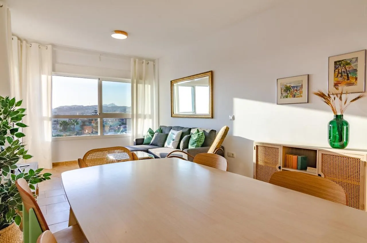 Apartment Wintowinrentals Perfect Location And Sea View. Rincon de la Victoria